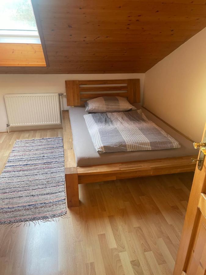 Ferienwohnung ,Hoizmann' Pinsdorf Ngoại thất bức ảnh